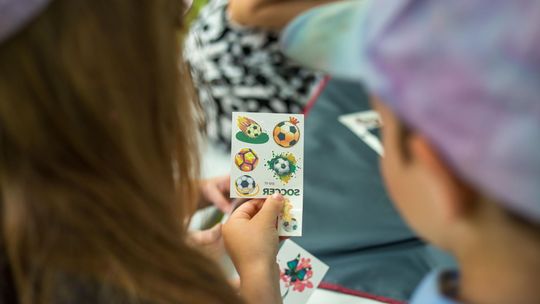 III Powiatowy Festiwal Piosenki Biesiadnej i Święto Rodzin Zastępczych w Nowinach cz. II [GALERIA ZDJĘĆ]