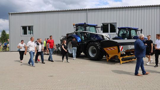 Gm. Chełm. „Okszowskie Agro Show” - pokaz maszyn wymarzonych przez rolnika [GALERIA ZDJĘĆ]