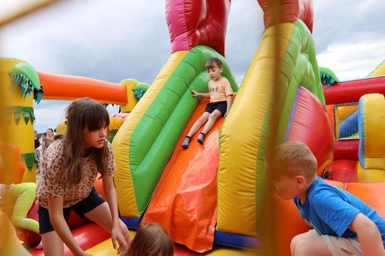 Gm. Leśniowice. Radosny Piknik Rodzinny nad Zalewem Maczuły w Horodysku! [GALERIA ZDJĘĆ]