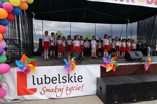 Gm. Leśniowice. Radosny Piknik Rodzinny nad Zalewem Maczuły w Horodysku! [GALERIA ZDJĘĆ]