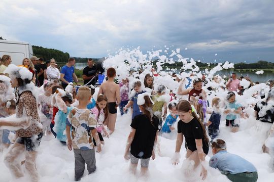 Gm. Leśniowice. Radosny Piknik Rodzinny nad Zalewem Maczuły w Horodysku! [GALERIA ZDJĘĆ]