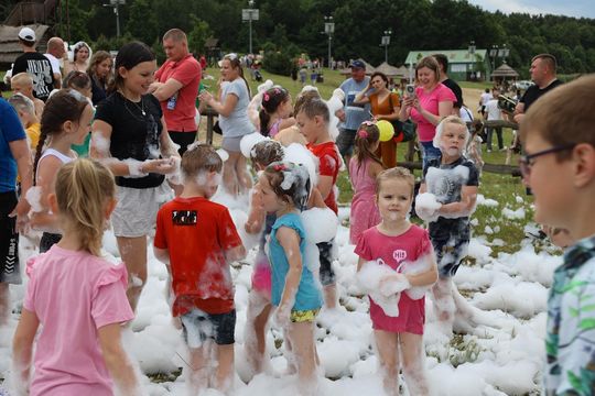 Gm. Leśniowice. Radosny Piknik Rodzinny nad Zalewem Maczuły w Horodysku! [GALERIA ZDJĘĆ]