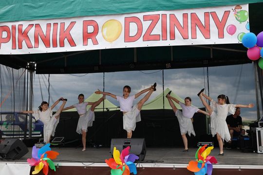 Gm. Leśniowice. Radosny Piknik Rodzinny nad Zalewem Maczuły w Horodysku! [GALERIA ZDJĘĆ]