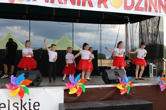 Gm. Leśniowice. Radosny Piknik Rodzinny nad Zalewem Maczuły w Horodysku! [GALERIA ZDJĘĆ]