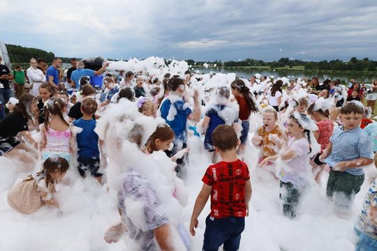 Gm. Leśniowice. Radosny Piknik Rodzinny nad Zalewem Maczuły w Horodysku! [GALERIA ZDJĘĆ]
