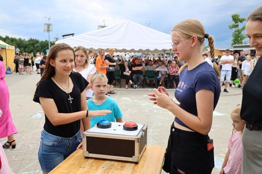 Gm. Leśniowice. Radosny Piknik Rodzinny nad Zalewem Maczuły w Horodysku! [GALERIA ZDJĘĆ]