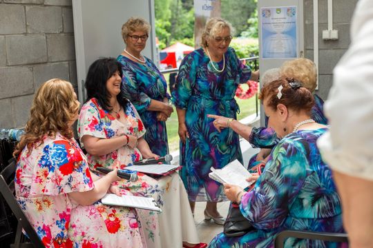 III Powiatowy Festiwal Piosenki Biesiadnej i Święto Rodzin Zastępczych w Nowinach cz. II [GALERIA ZDJĘĆ]