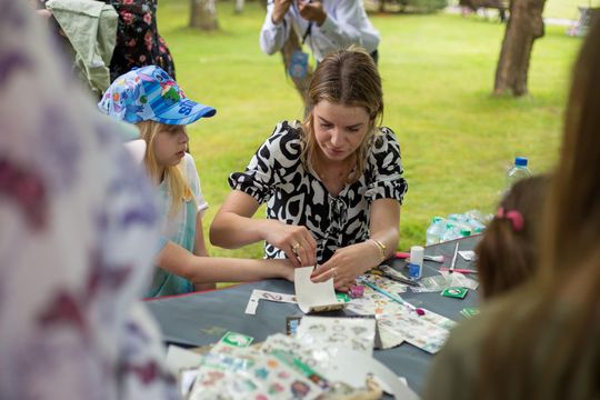 III Powiatowy Festiwal Piosenki Biesiadnej i Święto Rodzin Zastępczych w Nowinach cz. II [GALERIA ZDJĘĆ]