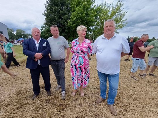 Gm. Chełm. „Okszowskie Agro Show” - pokaz maszyn wymarzonych przez rolnika [GALERIA ZDJĘĆ]