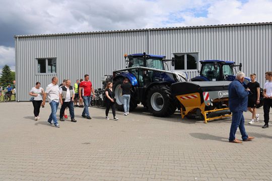Gm. Chełm. „Okszowskie Agro Show” - pokaz maszyn wymarzonych przez rolnika [GALERIA ZDJĘĆ]