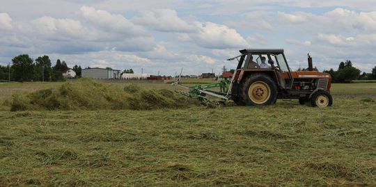 Gm. Chełm. „Okszowskie Agro Show” - pokaz maszyn wymarzonych przez rolnika [GALERIA ZDJĘĆ]