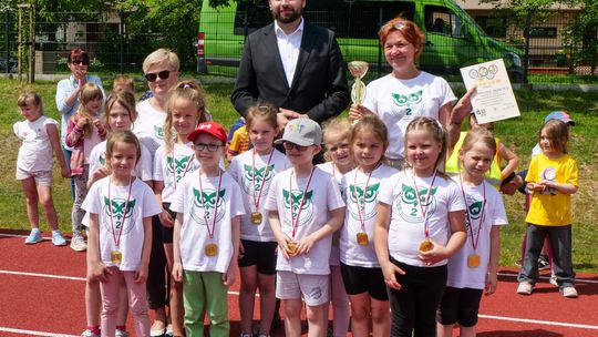 Chełm. Olimpiada Przedszkolaków na stadionie lekkoatletycznym przy II LO [GALERIA ZDJĘĆ]