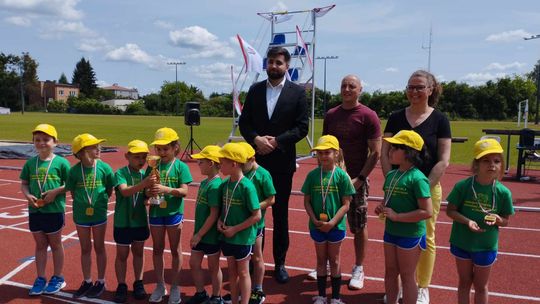 Chełm. Olimpiada Przedszkolaków na stadionie lekkoatletycznym przy II LO [GALERIA ZDJĘĆ]