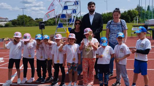 Chełm. Olimpiada Przedszkolaków na stadionie lekkoatletycznym przy II LO [GALERIA ZDJĘĆ]