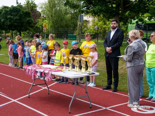 Chełm. Olimpiada Przedszkolaków na stadionie lekkoatletycznym przy II LO [GALERIA ZDJĘĆ]