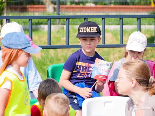 Chełm. Olimpiada Przedszkolaków na stadionie lekkoatletycznym przy II LO [GALERIA ZDJĘĆ]