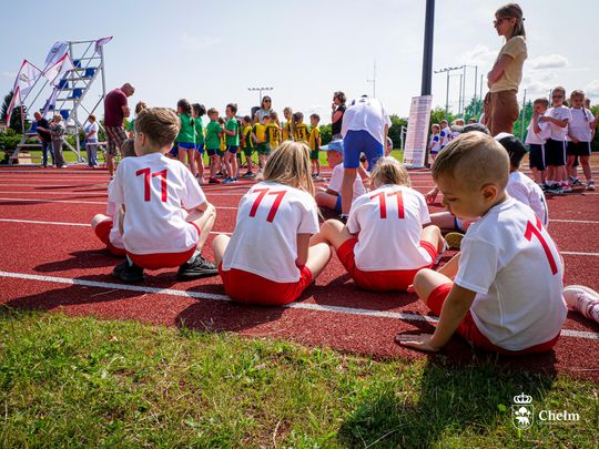 Chełm. Olimpiada Przedszkolaków na stadionie lekkoatletycznym przy II LO [GALERIA ZDJĘĆ]