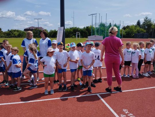 Chełm. Olimpiada Przedszkolaków na stadionie lekkoatletycznym przy II LO [GALERIA ZDJĘĆ]