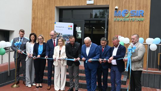 Basen w Krasnymstawie oficjalnie otwarty! [GALERIA ZDJĘĆ]