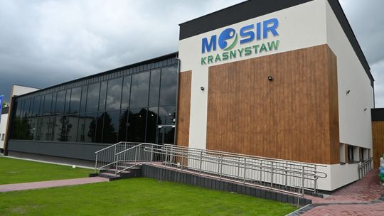 Basen w Krasnymstawie oficjalnie otwarty! [GALERIA ZDJĘĆ]