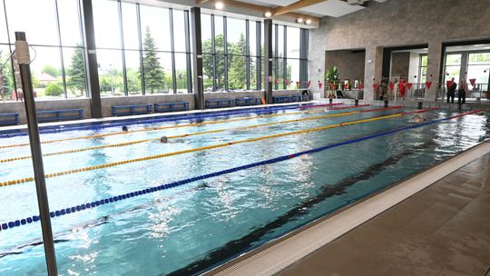 Basen w Krasnymstawie oficjalnie otwarty! [GALERIA ZDJĘĆ]