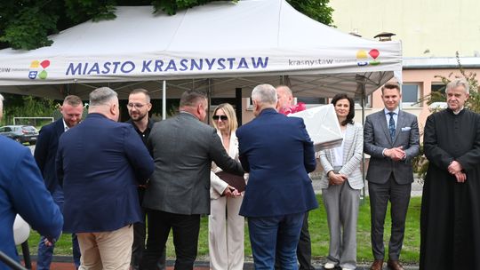 Basen w Krasnymstawie oficjalnie otwarty! [GALERIA ZDJĘĆ]
