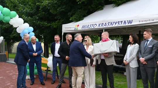 Basen w Krasnymstawie oficjalnie otwarty! [GALERIA ZDJĘĆ]