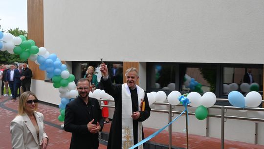 Basen w Krasnymstawie oficjalnie otwarty! [GALERIA ZDJĘĆ]