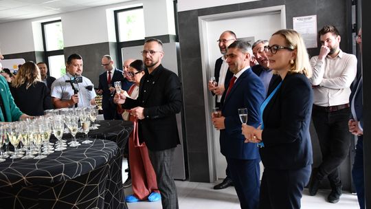 Basen w Krasnymstawie oficjalnie otwarty! [GALERIA ZDJĘĆ]