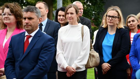 Basen w Krasnymstawie oficjalnie otwarty! [GALERIA ZDJĘĆ]