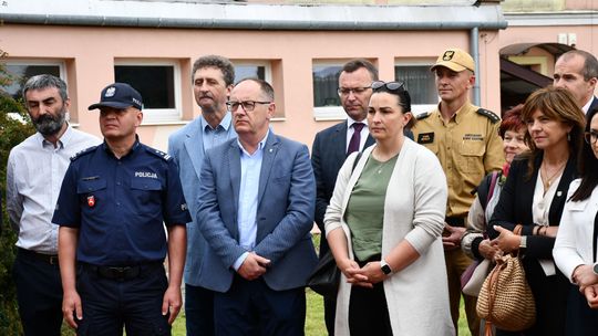 Basen w Krasnymstawie oficjalnie otwarty! [GALERIA ZDJĘĆ]