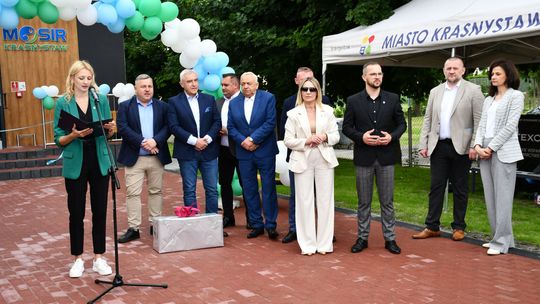 Basen w Krasnymstawie oficjalnie otwarty! [GALERIA ZDJĘĆ]