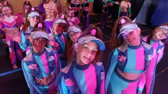 Dwanaście trofeów dla Freak Dance Academy [GALERIA ZDJĘĆ]