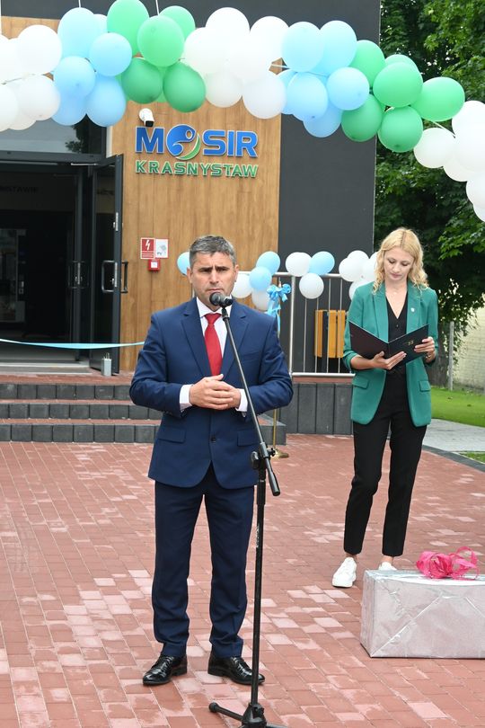 Basen w Krasnymstawie oficjalnie otwarty! [GALERIA ZDJĘĆ]