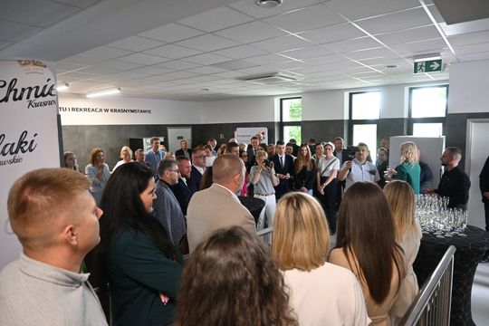 Basen w Krasnymstawie oficjalnie otwarty! [GALERIA ZDJĘĆ]