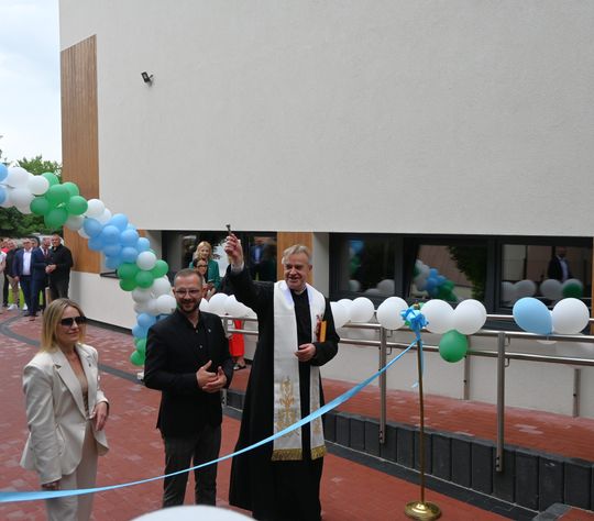 Basen w Krasnymstawie oficjalnie otwarty! [GALERIA ZDJĘĆ]