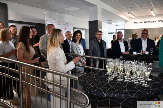 Basen w Krasnymstawie oficjalnie otwarty! [GALERIA ZDJĘĆ]