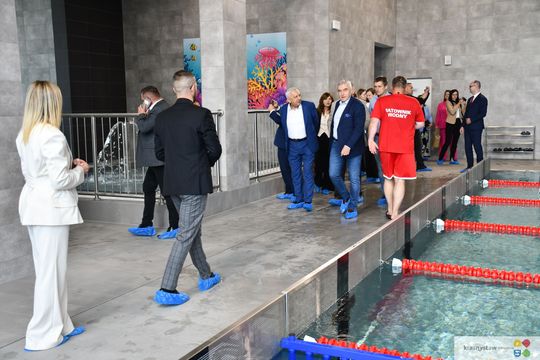 Basen w Krasnymstawie oficjalnie otwarty! [GALERIA ZDJĘĆ]