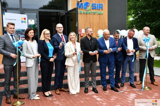 Basen w Krasnymstawie oficjalnie otwarty! [GALERIA ZDJĘĆ]