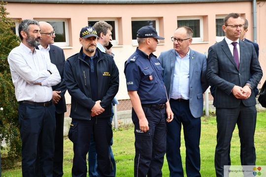 Basen w Krasnymstawie oficjalnie otwarty! [GALERIA ZDJĘĆ]