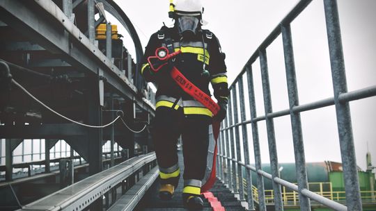 Pow. krasnostawski. Pożary, ewakuacje, ratunek z wysokości - ochotnicy w ogniu ćwiczeń. Pokazali, na co ich stać! [ZDJĘCIA]