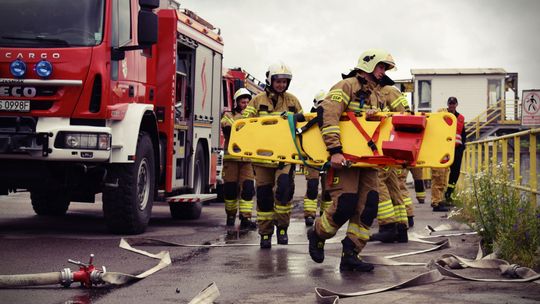 Pow. krasnostawski. Pożary, ewakuacje, ratunek z wysokości - ochotnicy w ogniu ćwiczeń. Pokazali, na co ich stać! [ZDJĘCIA]