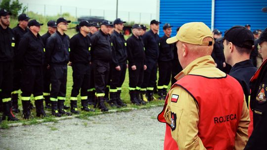 Pow. krasnostawski. Pożary, ewakuacje, ratunek z wysokości - ochotnicy w ogniu ćwiczeń. Pokazali, na co ich stać! [ZDJĘCIA]