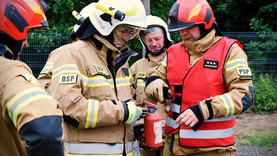 Pow. krasnostawski. Pożary, ewakuacje, ratunek z wysokości - ochotnicy w ogniu ćwiczeń. Pokazali, na co ich stać! [ZDJĘCIA]