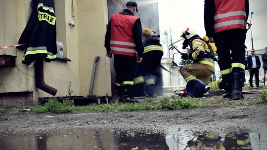 Pow. krasnostawski. Pożary, ewakuacje, ratunek z wysokości - ochotnicy w ogniu ćwiczeń. Pokazali, na co ich stać! [ZDJĘCIA]