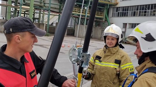 Pow. krasnostawski. Pożary, ewakuacje, ratunek z wysokości - ochotnicy w ogniu ćwiczeń. Pokazali, na co ich stać! [ZDJĘCIA]