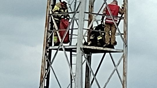 Pow. krasnostawski. Pożary, ewakuacje, ratunek z wysokości - ochotnicy w ogniu ćwiczeń. Pokazali, na co ich stać! [ZDJĘCIA]