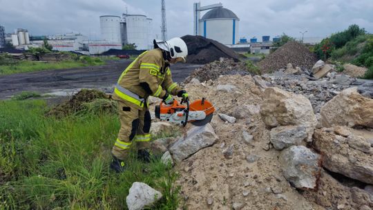 Pow. krasnostawski. Pożary, ewakuacje, ratunek z wysokości - ochotnicy w ogniu ćwiczeń. Pokazali, na co ich stać! [ZDJĘCIA]