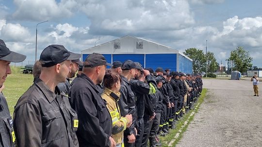 Pow. krasnostawski. Pożary, ewakuacje, ratunek z wysokości - ochotnicy w ogniu ćwiczeń. Pokazali, na co ich stać! [ZDJĘCIA]