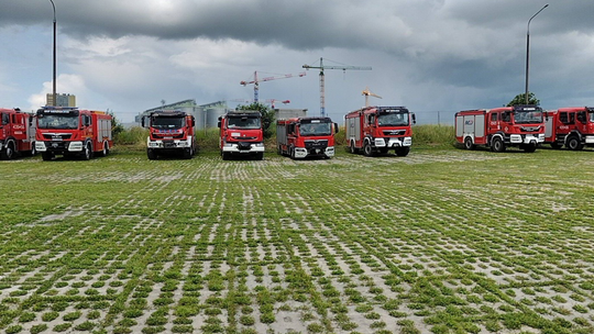 Pow. krasnostawski. Pożary, ewakuacje, ratunek z wysokości - ochotnicy w ogniu ćwiczeń. Pokazali, na co ich stać! [ZDJĘCIA]